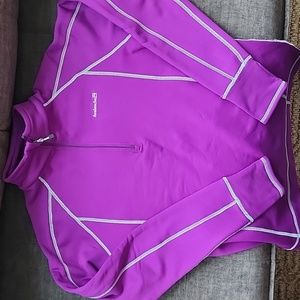 Womens Avalanche brand fleece sweatshirt